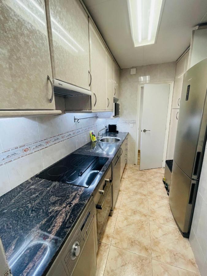 Beach Apartment Barca 6 Сан-Адриан-де-Бесос Экстерьер фото
